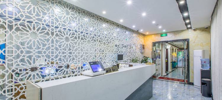 Zsmart智尚酒店(上海火车站中山北路地铁站店)图片