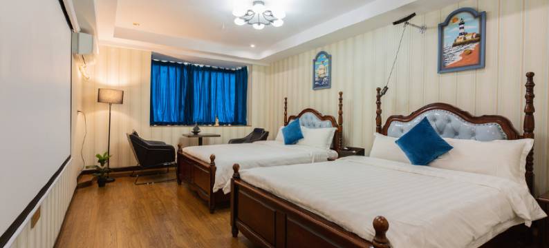 武汉蓝航主题电竞酒店图片