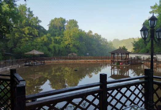 Linshui Yunzhongge Homestay Hotel Overview