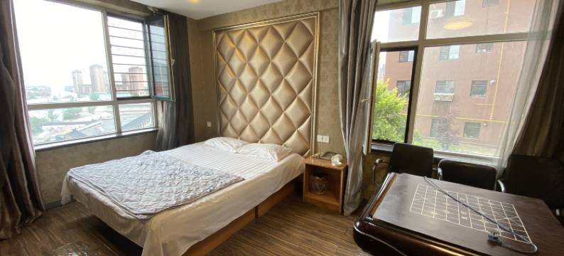 凤城龙原城商务宾馆图片