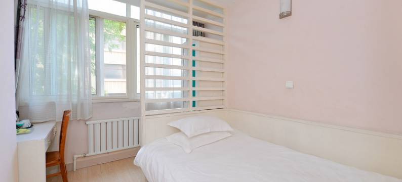 鸿利快捷酒店(大连火车站中山广场店)图片