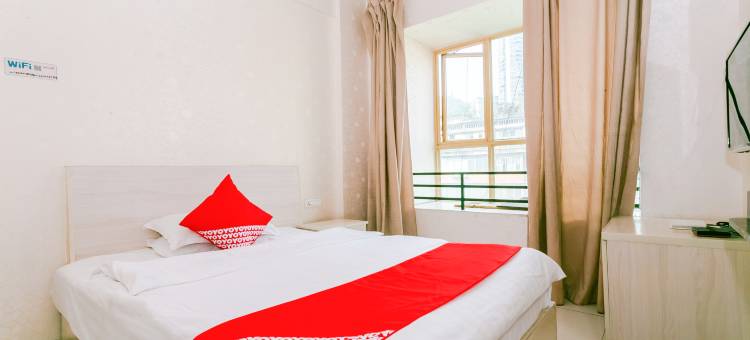 达州星辰宾馆(城市中心广场店)图片