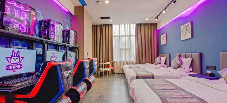 IN ONE星际电竞酒店(郑州中博博览中心地铁站店)图片