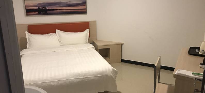 朝丰商务酒店(北京郎辛庄地铁站店)图片