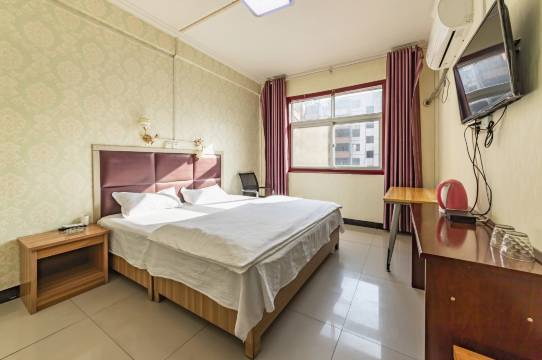 蓝天宾馆(郑州南五里堡地铁站店)