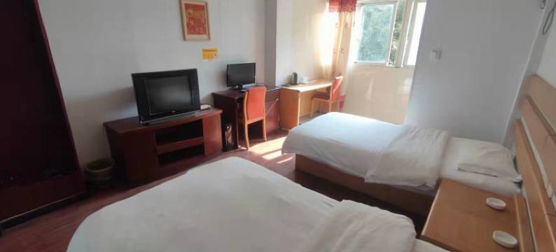 丹阳静园旅馆(金鹰天地购物广场店)图片