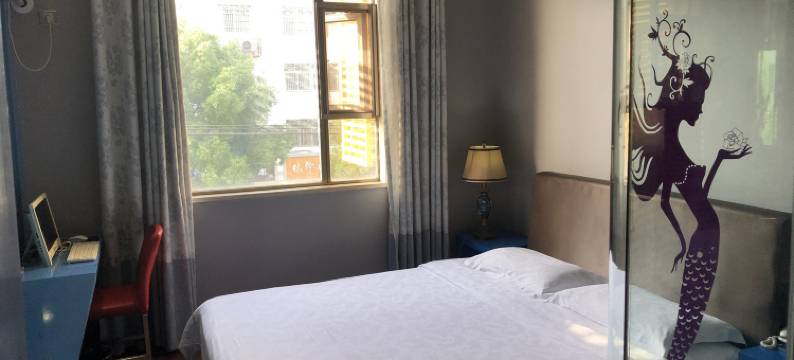 公安百悦主题酒店(油江路分店)图片