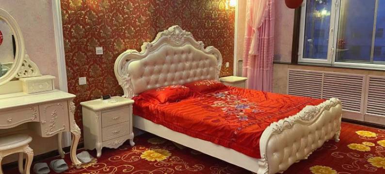 呼玛华兴酒店图片