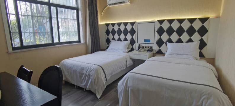 希缦假日酒店(宜昌三峡大学店)图片