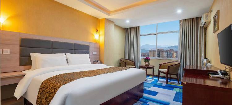 东浩酒店(西昌旅游集散中心店)图片