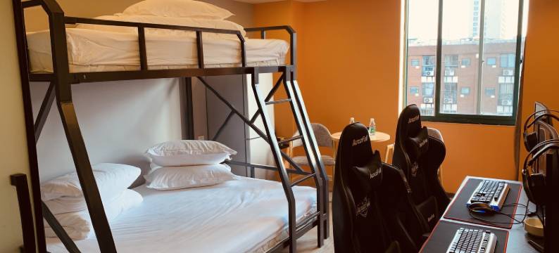 南京稳电竞酒店图片