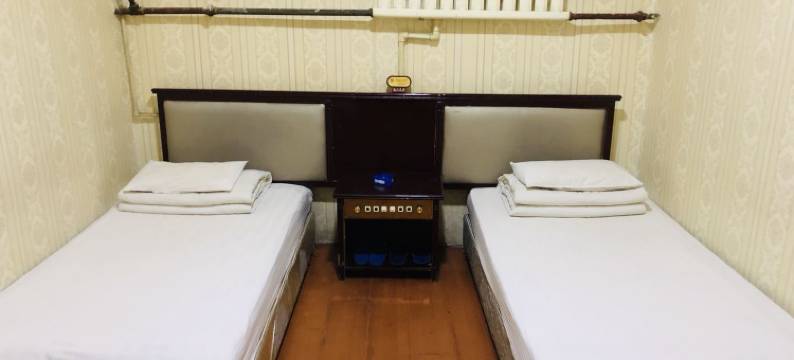 乌鲁木齐新缘宾馆(祥平大厦公交车站店)图片