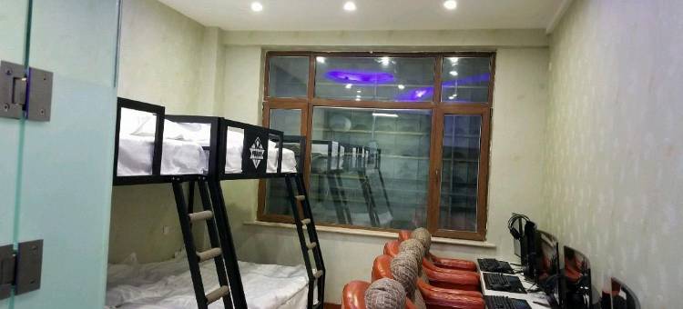 华馨园电竞酒店(佳木斯大学店)图片