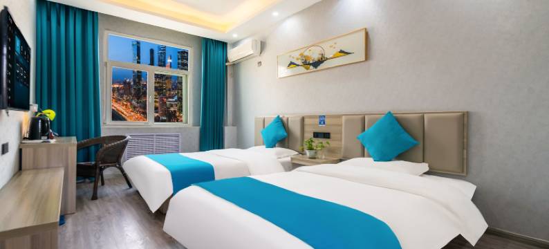 哈啰酒店(西安航天城地铁站店)图片