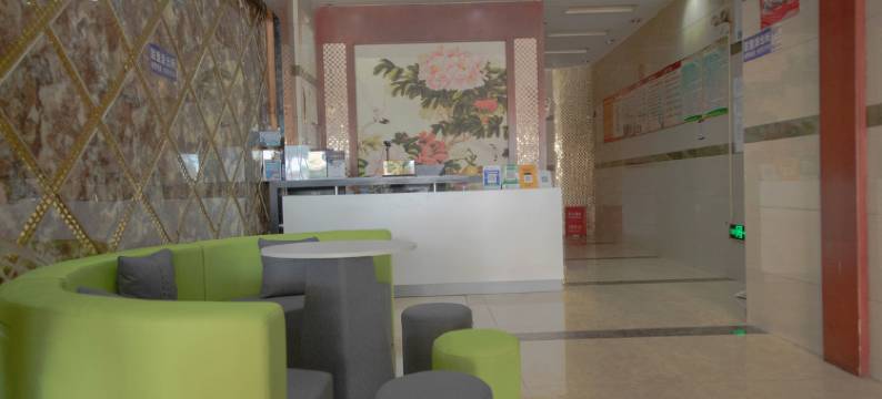 迎客酒店(昆明同德广场翠湖公园店)图片