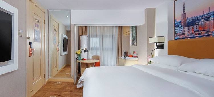 维也纳酒店(成都会展中心银泰城店)图片