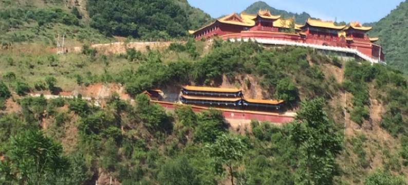 合百丽商务酒店(柞水杏坪中学店)图片