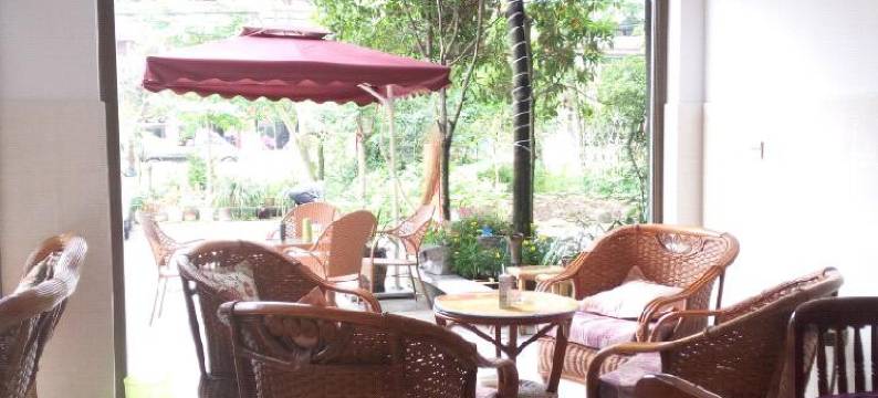 青城山致家小院图片