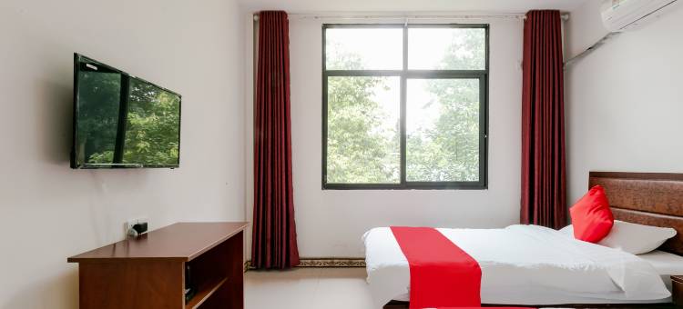 都江堰聚青苑客栈图片