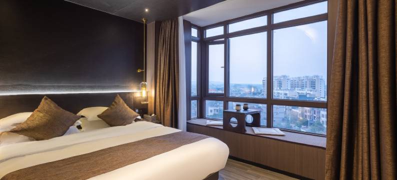 西栖酒店(临高富罗广场店)图片