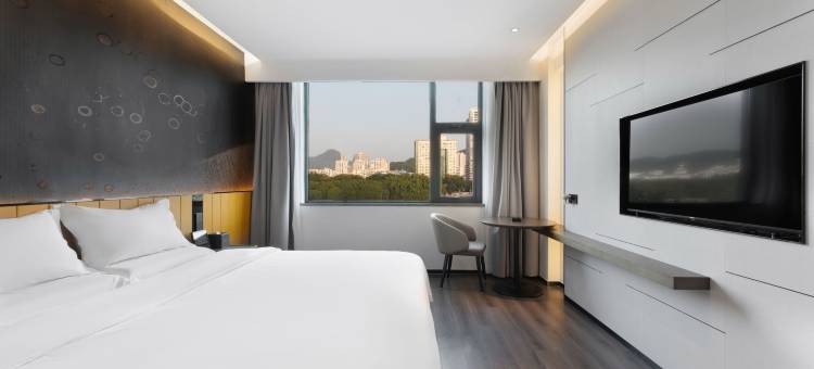 良智汇品酒店(三亚中服免税国际购物城店)图片