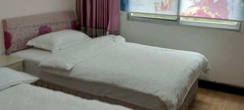 深山人家客栈(神农架里儿沟店)图片