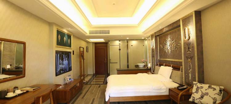 开阳天平酒店(高铁站金湖中心店)图片