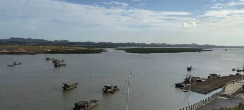 力弘宾馆(钦州市外国语学校钦州湾广场店)图片