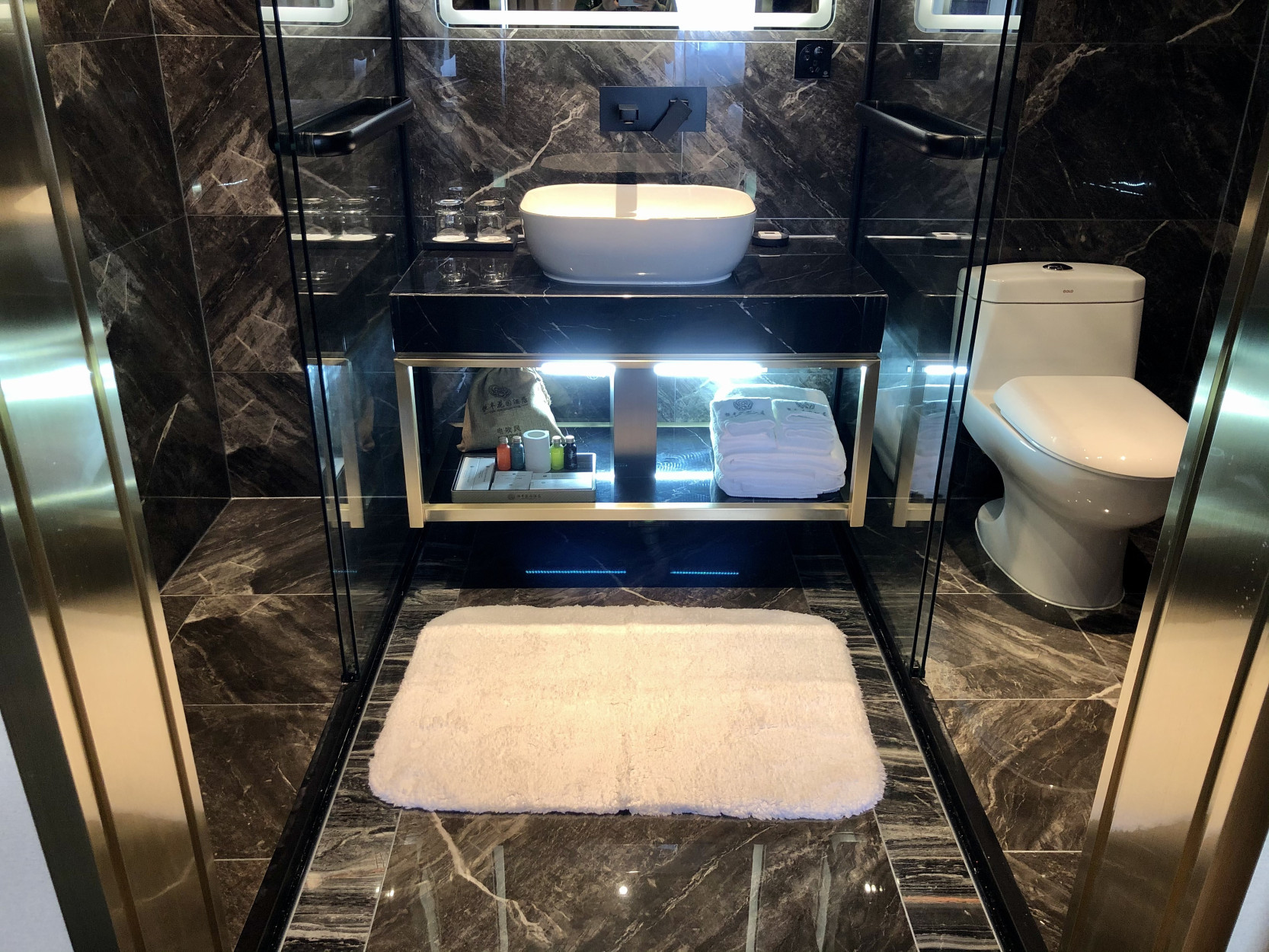 Hengfeng Garden HotelOver view