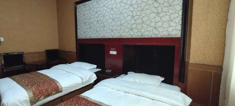 庆阳亨利宾馆图片