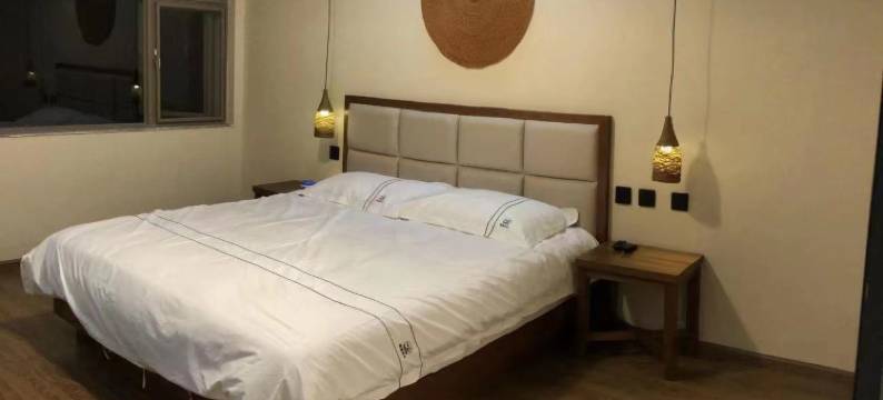 嵩明微漾时光北欧风格艺术酒店图片