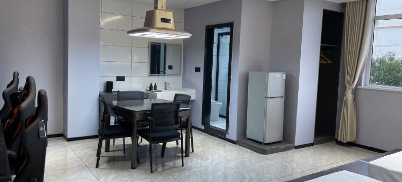 科加斯电竞主题酒店(仙桃职院店)图片