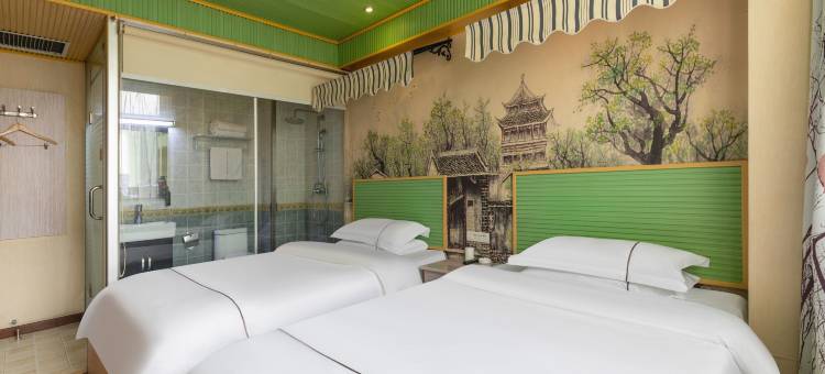 一缕阳光旅行客栈(胖东来店)图片