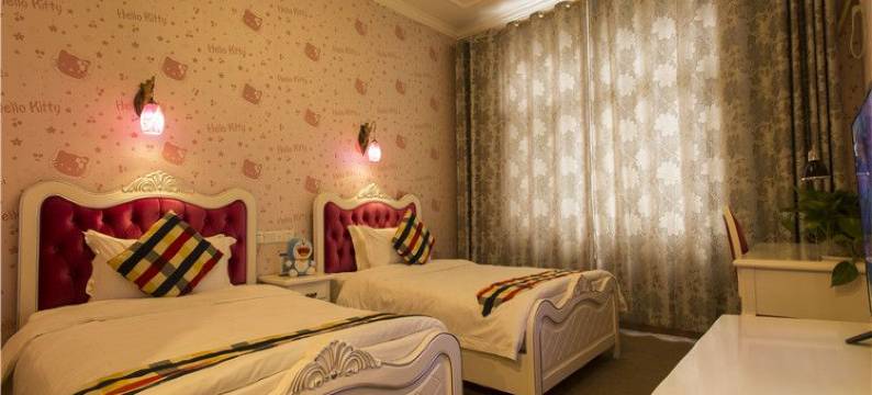 梧桐树下客栈(武陵源景区溪布街店)图片