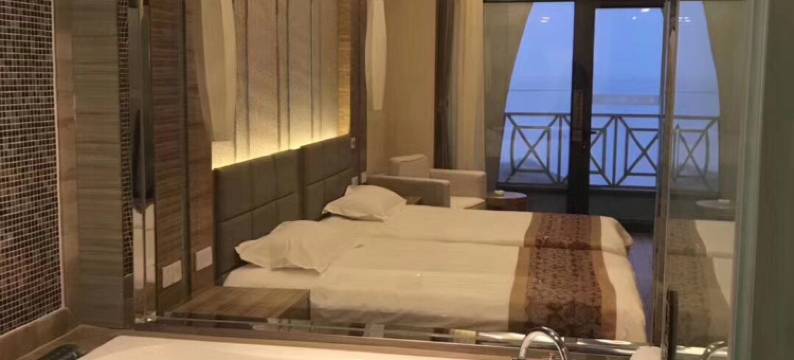 乐亭月坨岛海上木屋客栈图片