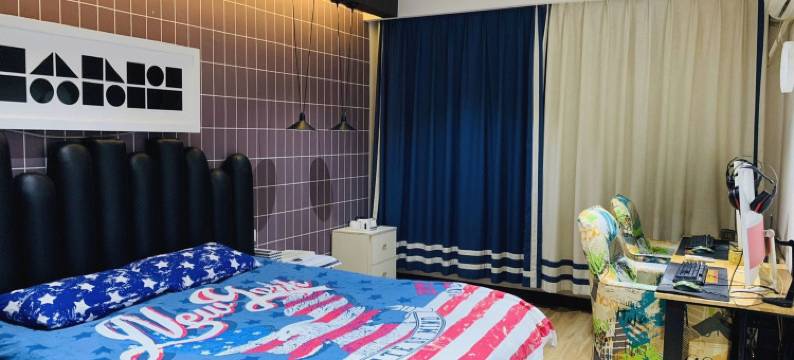 东营蓝精灵网咖民宿图片