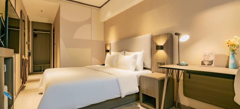 汉庭酒店(西安科技二路软件园店)图片