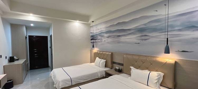 乐东四季客房(佛罗龙沐湾店)图片