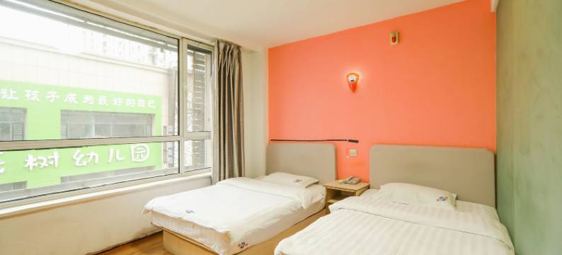 沈阳皓月快捷宾馆(沈辽中路万达店)图片