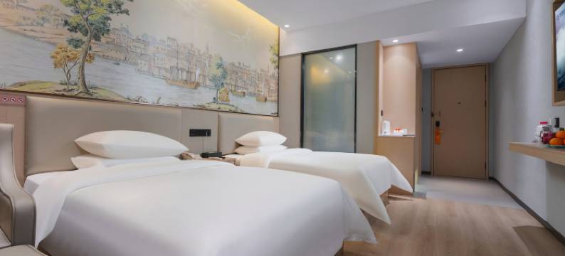 维也纳智好酒店(驻马店汝南中驰城市广场店)图片