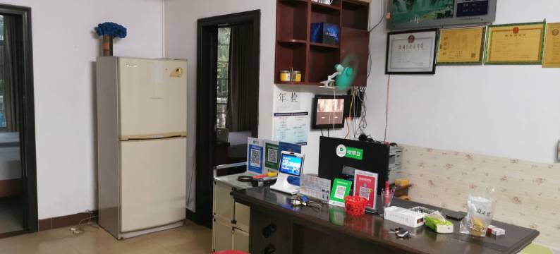 三亚宏逸旅馆图片