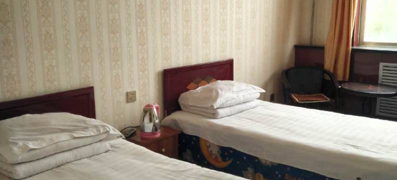 灵台嵘泰宾馆图片