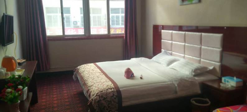 新郑中都宾馆(河南工程学院龙湖校区店)图片