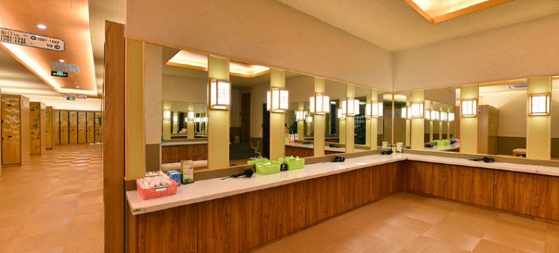 上海极乐汤川沙温泉酒店图片