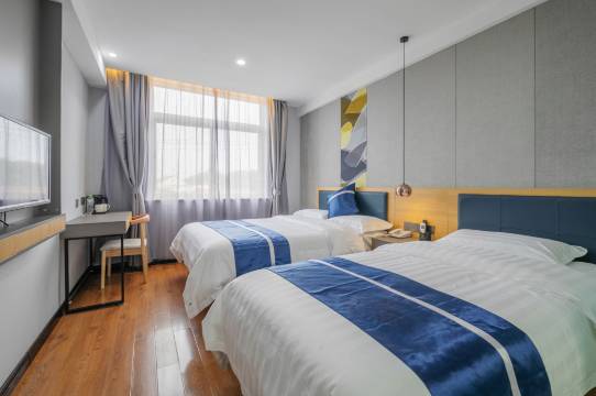 如家睿柏·云酒店(烟台牟平汽车站店)