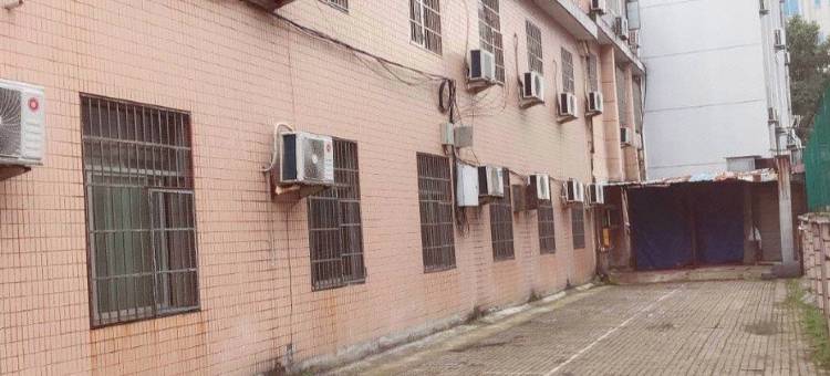 兰溪喜悦假日酒店(中洲公园店)图片