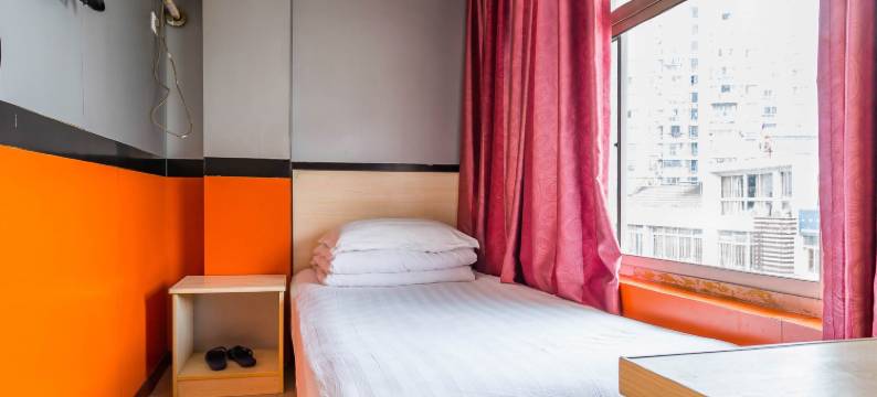 天鹰宾馆(昆山枫景苑店)图片