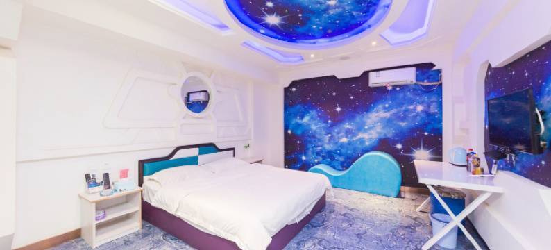 倾城恋人主题宾馆(长春硅谷大街动画学院店)图片