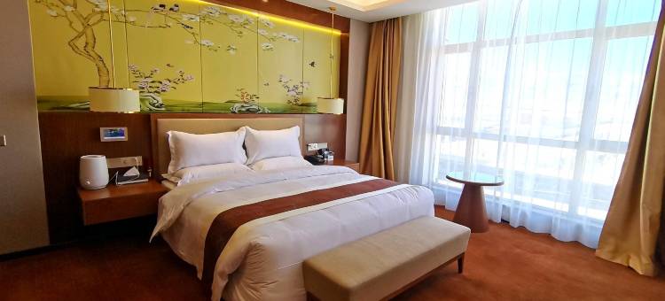 果洛玛央国际酒店图片