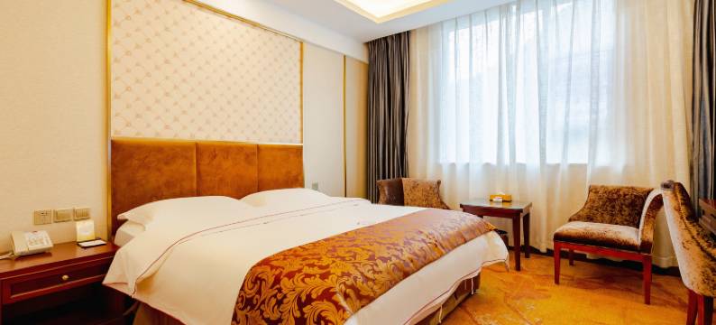 南江秦源雪大酒店图片